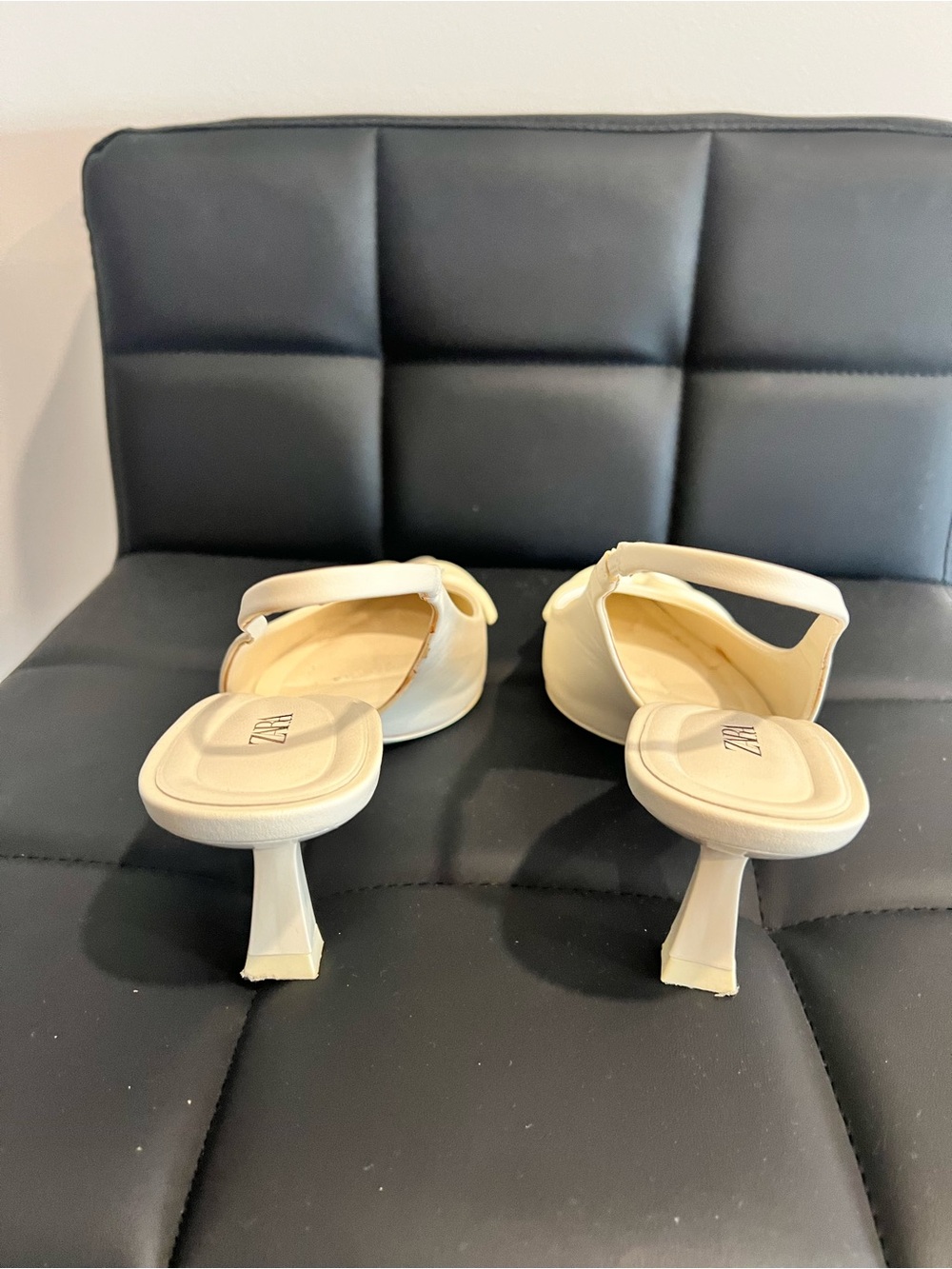 ZARA Cream Pointed Slingback Mules with Chain-Link Accent - Picture 4 of 5